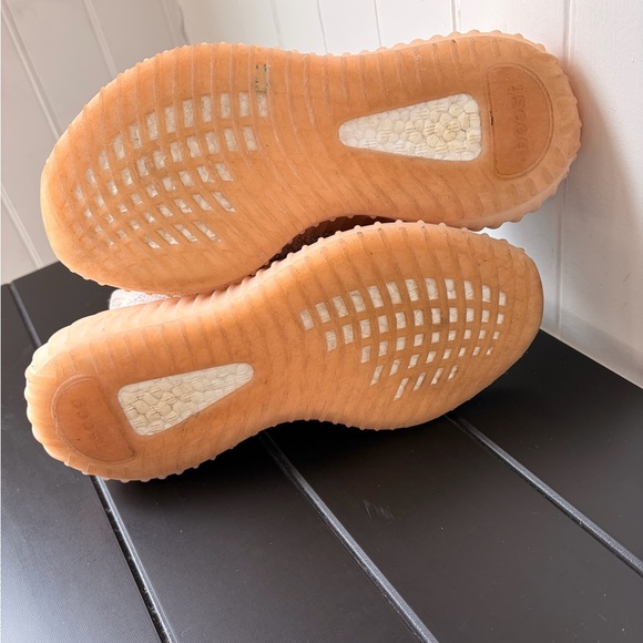 Adidas Yeezy Boost 350 V2 Pink Tan Sneakers - Picture 4 of 5